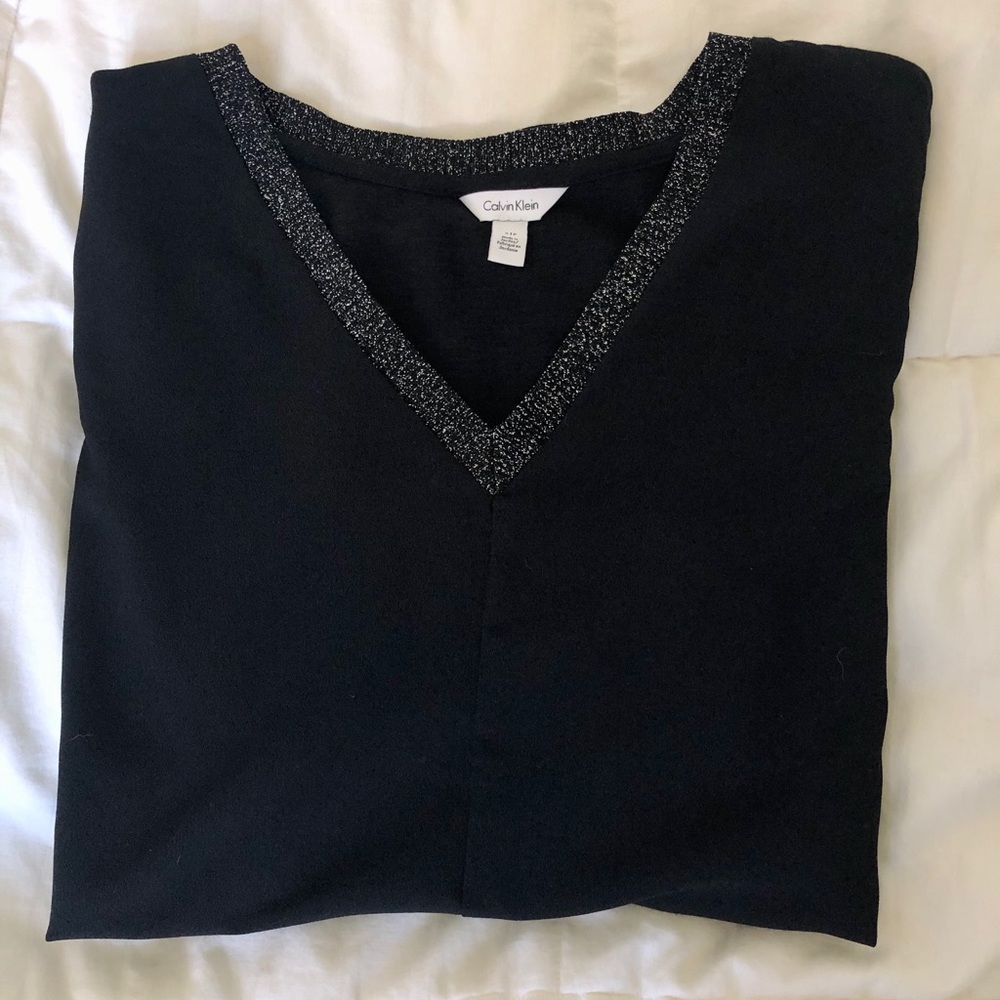 Calvin Klein Small Long Sleeve Shirt
